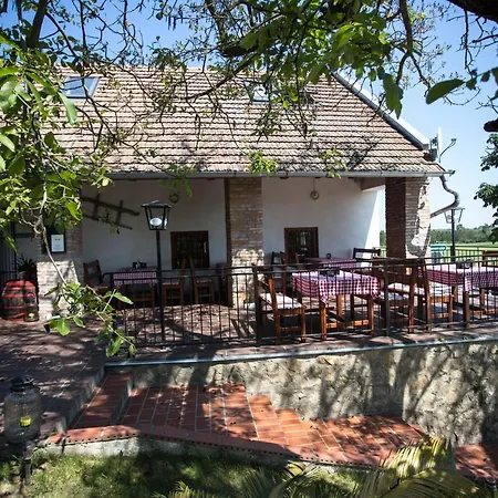 Feriehus Nature House Arany Zalaszentgrót
